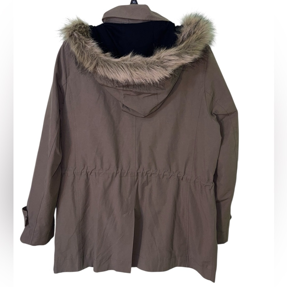 Loft Utility jacket with faux fur trim. Size large. GUC 
Features detachable - Picture 3 of 9
